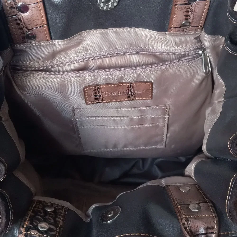 Gun Tote'n Mamas Concealed Carry Brown Swede Purse Shoulder Bag